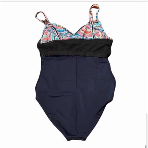 Christina Blue one piece comfort athletic abstract print bathing swimsuit size 8 - Picture 6 of 13